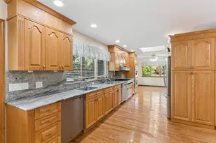 72 Lake End Rd, Merrick, NY 11566 - Photo 14