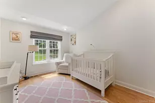 611 Pondside Dr, White Plains, NY 10607 - Photo 16