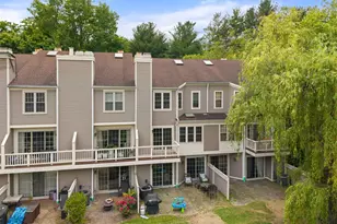 611 Pondside Dr, White Plains, NY 10607 - Photo 20
