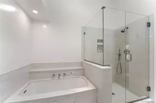 611 Pondside Dr, White Plains, NY 10607 - Photo 14