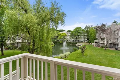 611 Pondside Drive, White Plains, NY 10607 - Photo 6