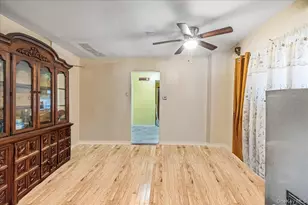 117-22 142nd Pl, Jamaica, NY 11436 - Photo 8