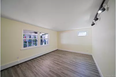457 Peconic Street, Ronkonkoma, NY 11779 - Photo 14