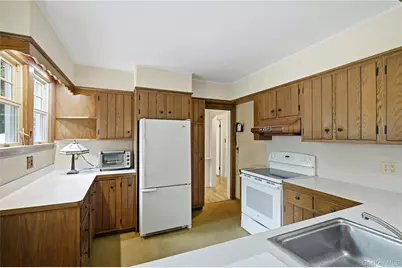 28 Kent Road, Wappingers Falls, NY 12590 - Photo 16