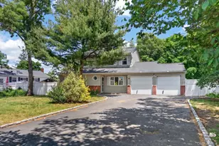 76 Ontario St, Port Jefferson Station, NY 11776 - Photo 30