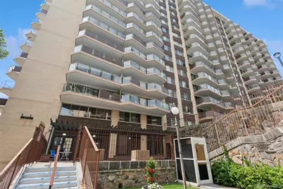 1815 215th Street #6C, Bayside, NY 11360 - Photo 26