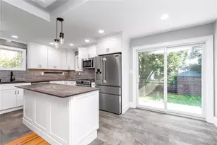 89 Trafalgar Square, Lynbrook, NY 11563 - Photo 16