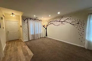 836 Skyline Dr, Coram, NY 11727 - Photo 24