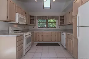 74 Highland Ave, Florida, NY 10921 - Photo 10