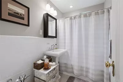 1273 North Avenue #1E/5, New Rochelle, NY 10804 - Photo 8