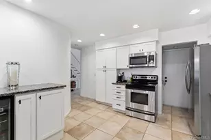 12 Cold Harbour Ln, Woodbury, NY 11797 - Photo 26