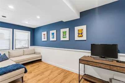 12 Cold Harbour Lane #82, Woodbury, NY 11797 - Photo 6