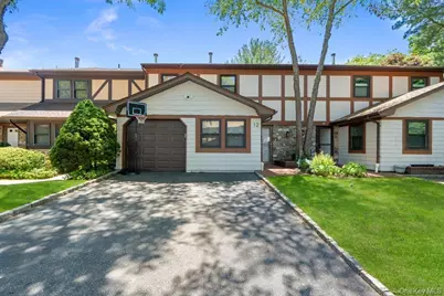 12 Cold Harbour Lane #82, Woodbury, NY 11797 - Photo 1