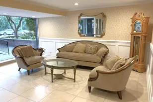43-25 Douglaston Pkwy, Douglaston, NY 11363 - Photo 14