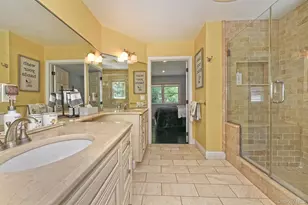 4 Hampton Ct, Huntington, NY 11743 - Photo 26