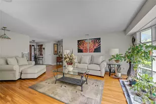 87 Teed St, South Huntington, NY 11746 - Photo 4