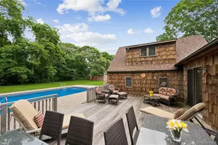 37 Fanning Ave, Hampton Bays, NY 11946 - Photo 20