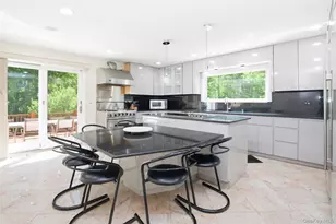 4 Old House Ln, Chappaqua, NY 10514 - Photo 12