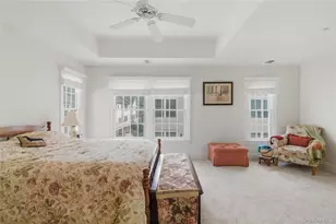 23 Mariners Walk, Oyster Bay, NY 11771 - Photo 22