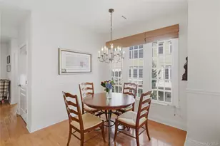 23 Mariners Walk, Oyster Bay, NY 11771 - Photo 10