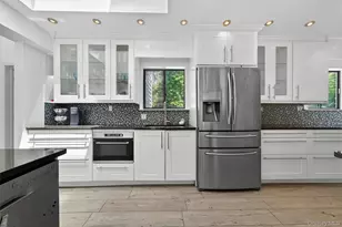 194 S Mountain Rd, New City, NY 10956 - Photo 12