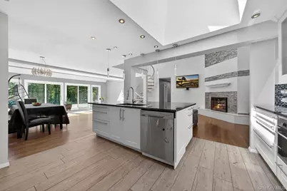 194 S Mountain Road, New City, NY 10956 - Photo 14