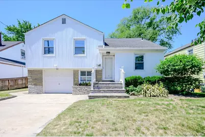 567 Oxford Road, Cedarhurst, NY 11516 - Photo 1