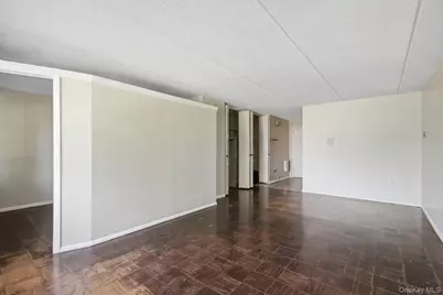 160 Academy Street #3P, Poughkeepsie, NY 12601 - Photo 6