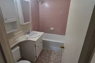 160 Academy St, Poughkeepsie, NY 12601 - Photo 4