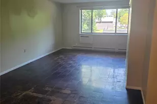 160 Academy St, Poughkeepsie, NY 12601 - Photo 2