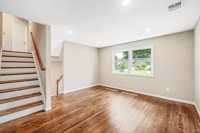 610 Americus Avenue, Patchogue, NY 11772 - Photo 8