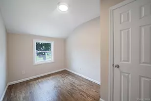 610 Americus Ave, Patchogue, NY 11772 - Photo 26
