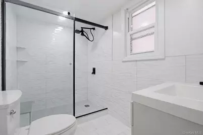 6089 54th Street, Maspeth, NY 11378 - Photo 10