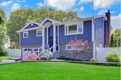 52 41st Street, Islip, NY 11751 - Photo 2