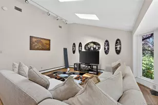 3145 Hewlett Ave, Merrick, NY 11566 - Photo 12