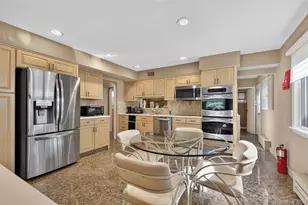 3145 Hewlett Ave, Merrick, NY 11566 - Photo 18