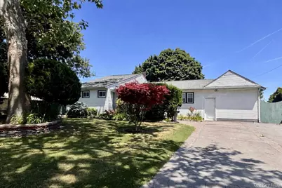 1327 Brooklyn Boulevard, Bay Shore, NY 11706 - Photo 1