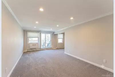 61 Maine Avenue #D14, Rockville Centre, NY 11570 - Photo 4