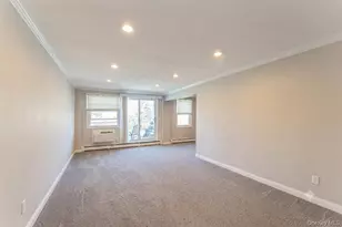 61 Maine Ave, Rockville Centre, NY 11570 - Photo 4