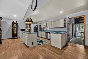 391 Orchid Dr, Mastic Beach, NY 11951 - Photo 16