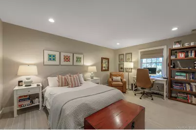 4 September Lane, Glen Cove, NY 11542 - Photo 12