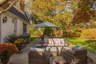 4 September Ln, Glen Cove, NY 11542 - Photo 22