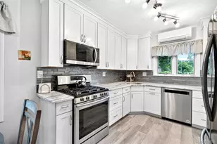 9 E Hall Ave, New City, NY 10956 - Photo 18