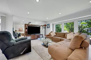 101 Windsor Oval, New Rochelle, NY 10805 - Photo 2