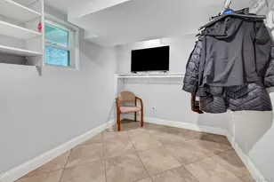 101 Windsor Oval, New Rochelle, NY 10805 - Photo 22