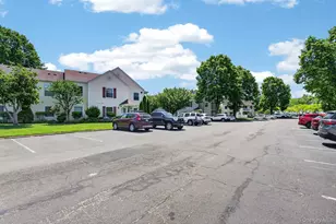 182 Fairview Cir, Middle Island, NY 11953 - Photo 2