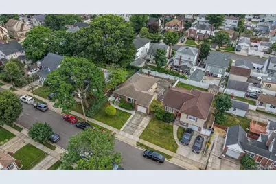54 E Maujer Street, Valley Stream, NY 11580 - Photo 24