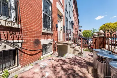 1055 Jefferson Avenue, Brooklyn, NY 11221 - Photo 2