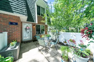 794 Blue Ridge Dr, Medford, NY 11763 - Photo 4