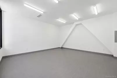 320 West 135th Street 320 West 135th Street, New York, NY 10030 - Photo 4